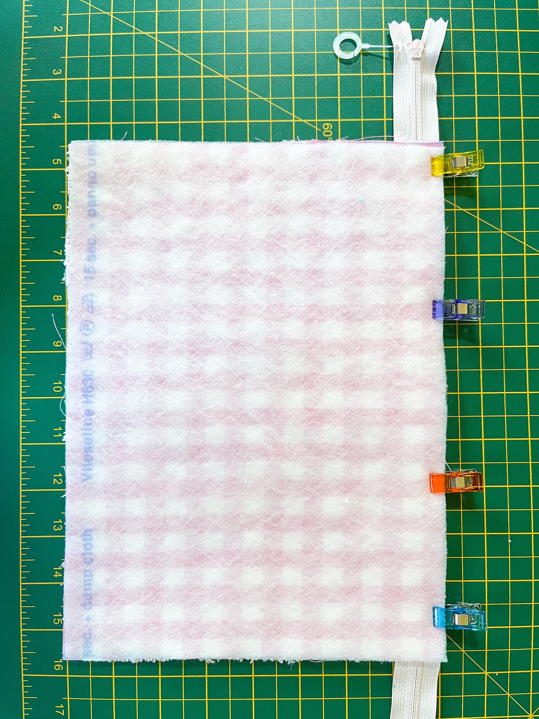 DIY makeup bag construction