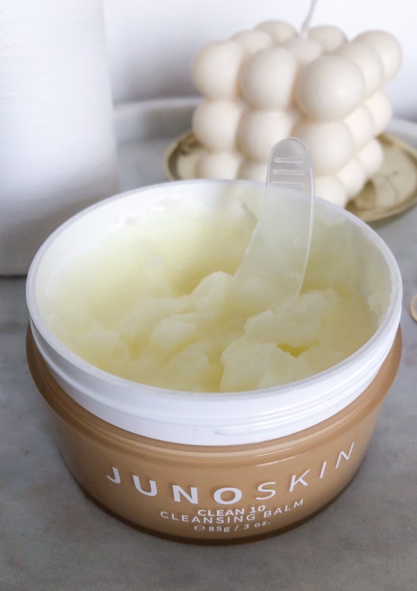 Close up of Juno&Co Clean 10 Cleansing Balm