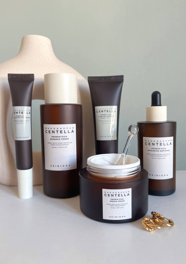 Review: SKIN1004 Madagascar Centella Probio-Cica Line