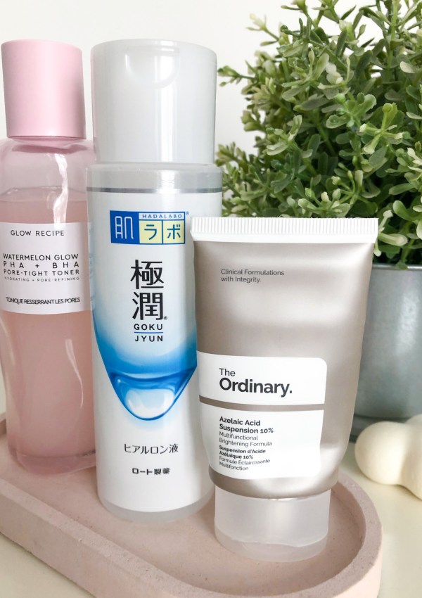 Skincare products with active ingredients that are suitable for sensitive skin.