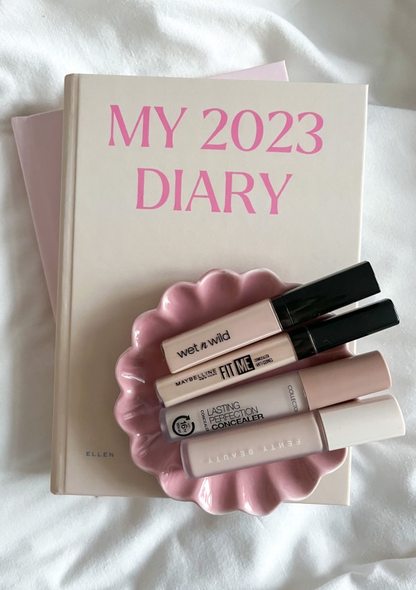 9 Concealers That Perfectly Suit Pale Skin | Review & Swatches