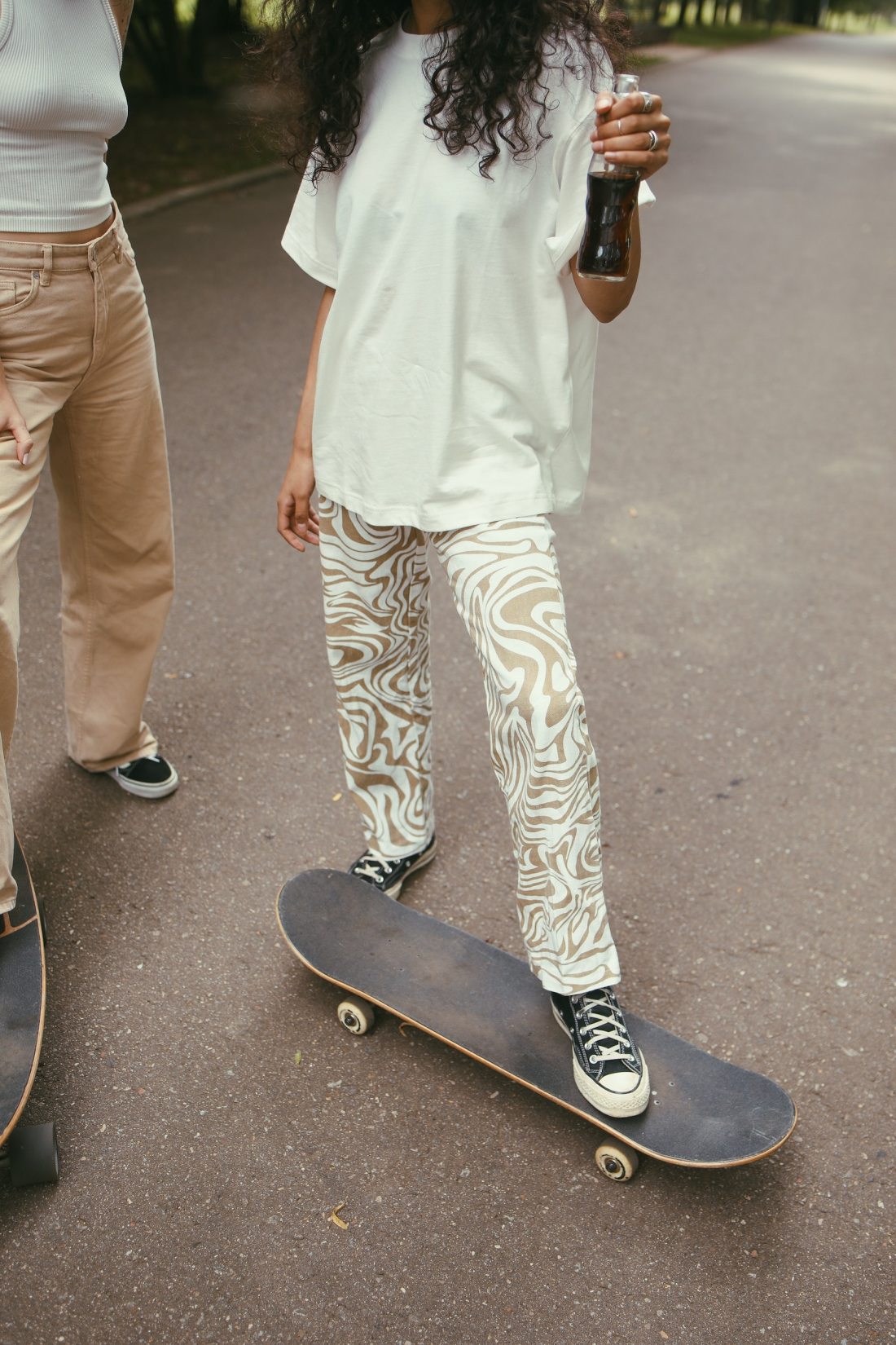 Wide-leg trousers