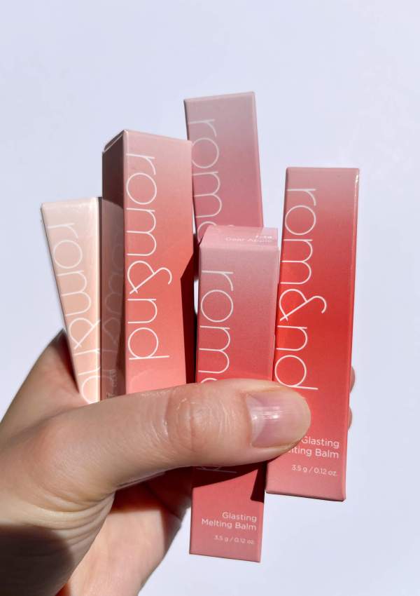 Romand Glasting Melting Balm Review